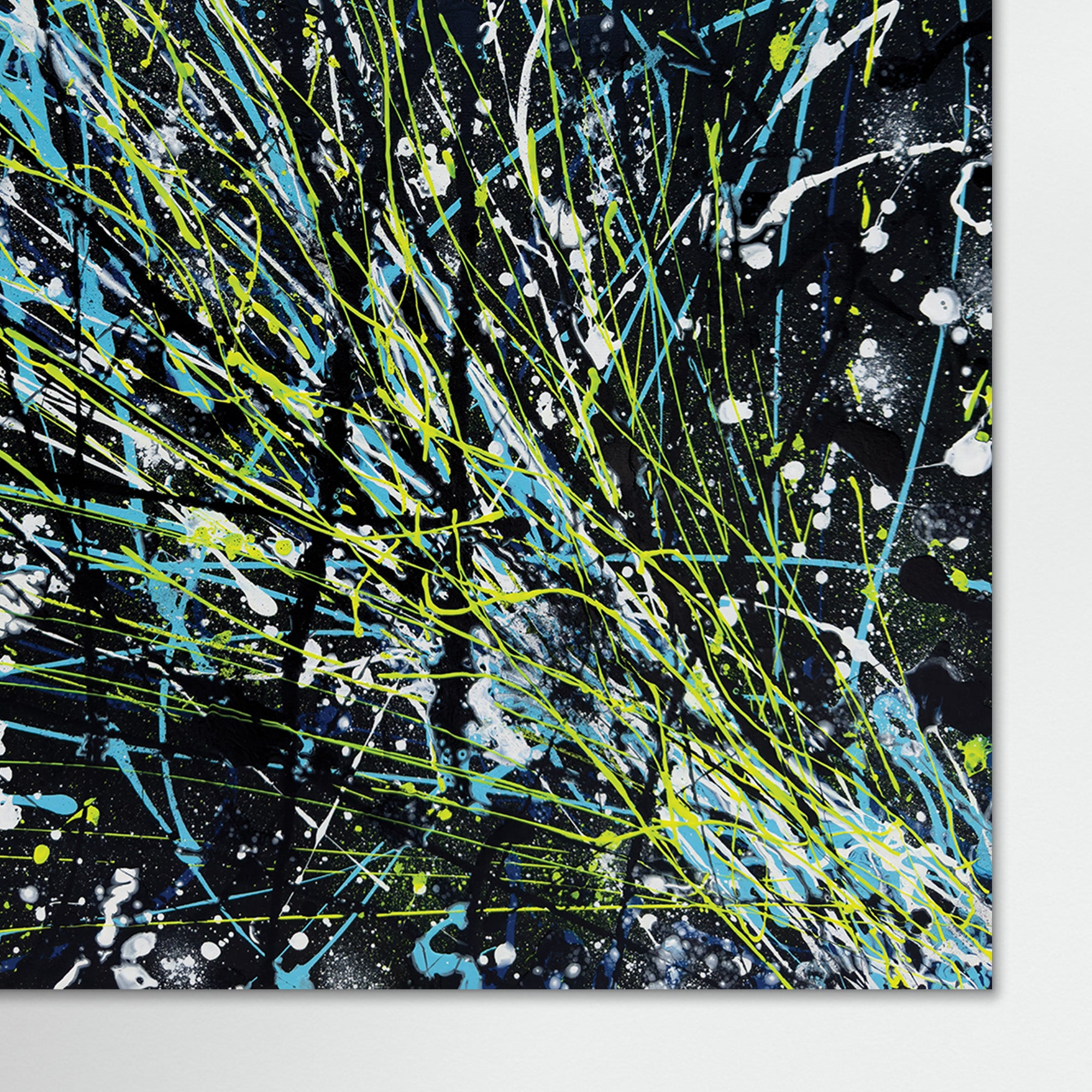 COMET Fine Art Canvas Print