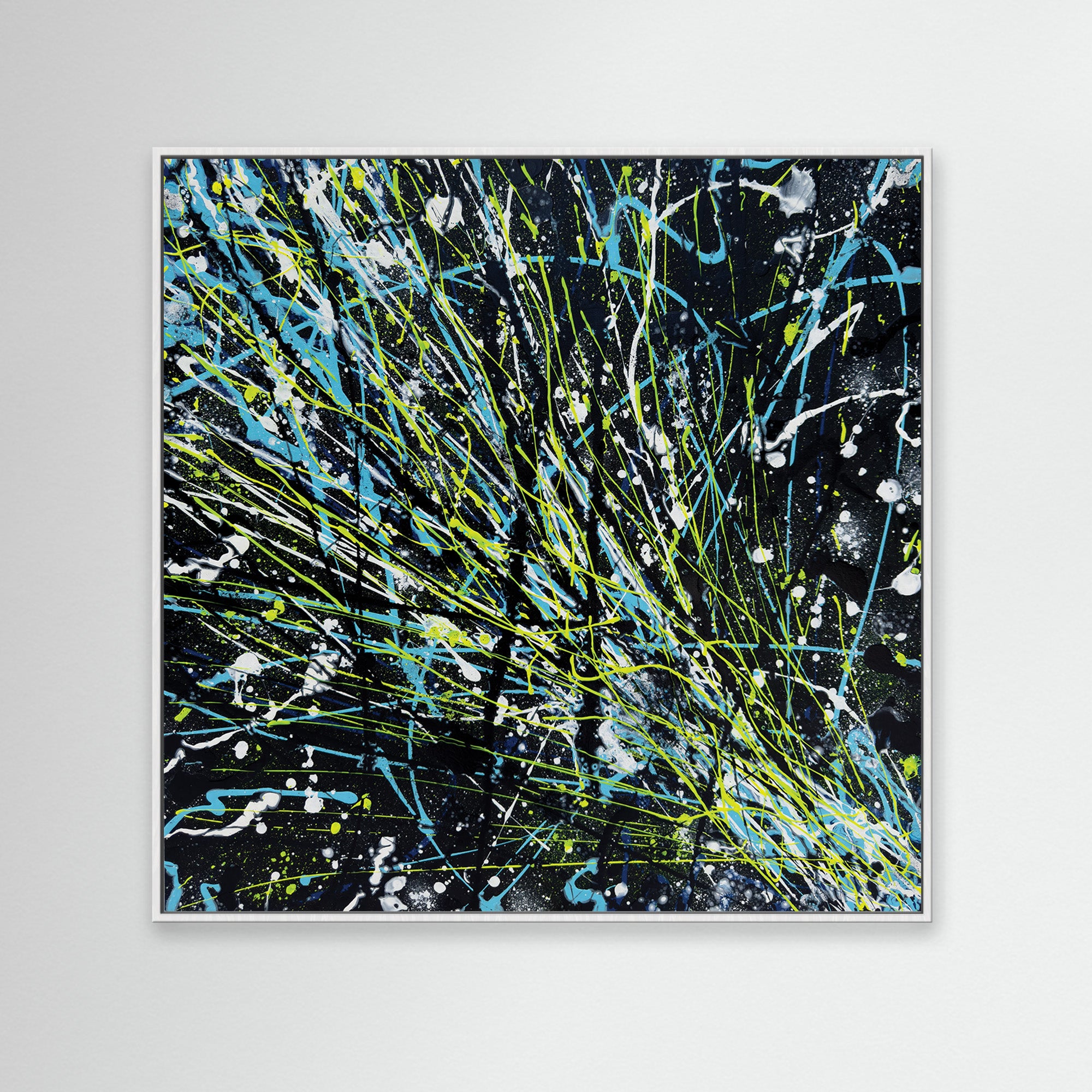 COMET Fine Art Canvas Print