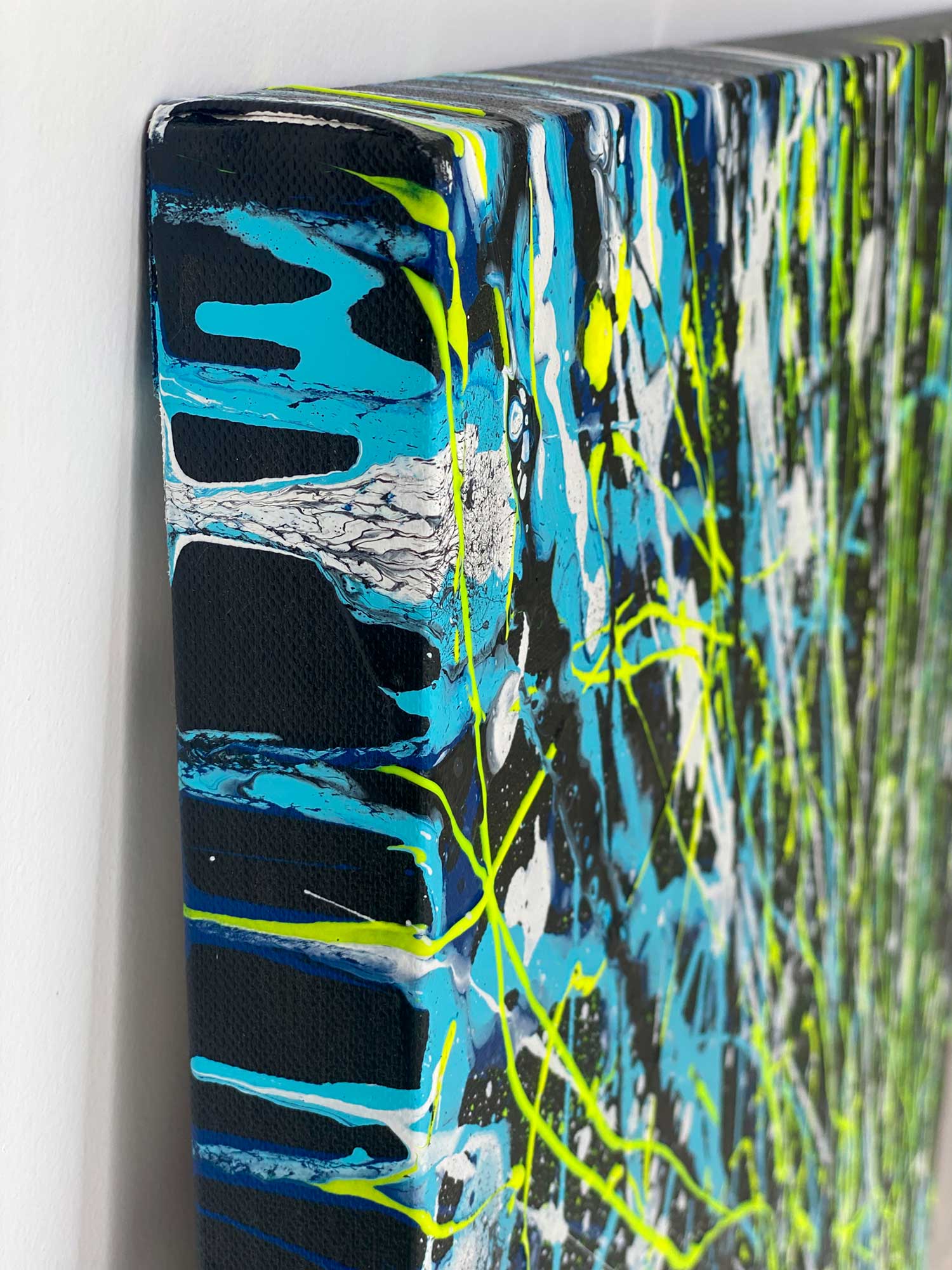 'Comet' Original Painting, Abstract by Bridget Bradley. Right Top Canvas Edge.