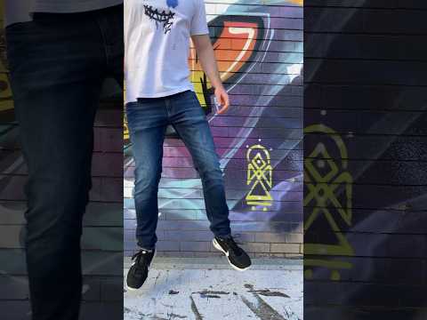 Short video Sneak Peek to EXCLUSIVE DROP Contemporary Streetwear Smile T-shirt. Abstract Artist and Designer Bridget Bradley